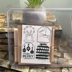 NEW STAMPIN' UP! Tags So Much - Set of 4 - Rubber/Wood Mounted